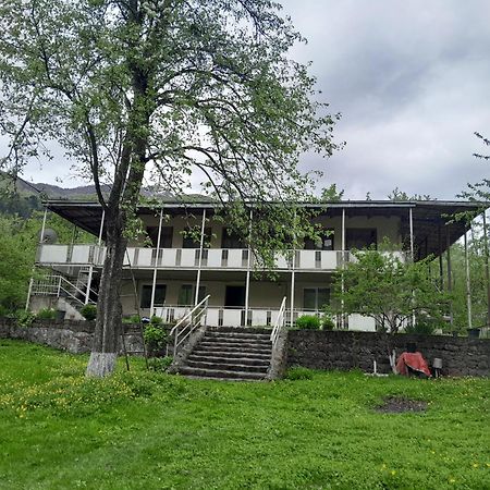 Mti House Hotel Kvesheti Kültér fotó