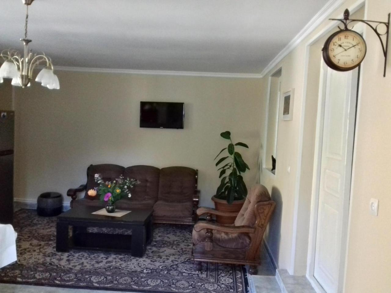 Mti House Hotel Kvesheti Kültér fotó