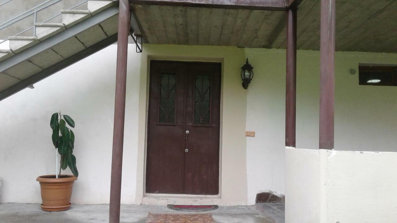 Mti House Hotel Kvesheti Kültér fotó